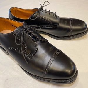Men's Brogue Shoes- NEW